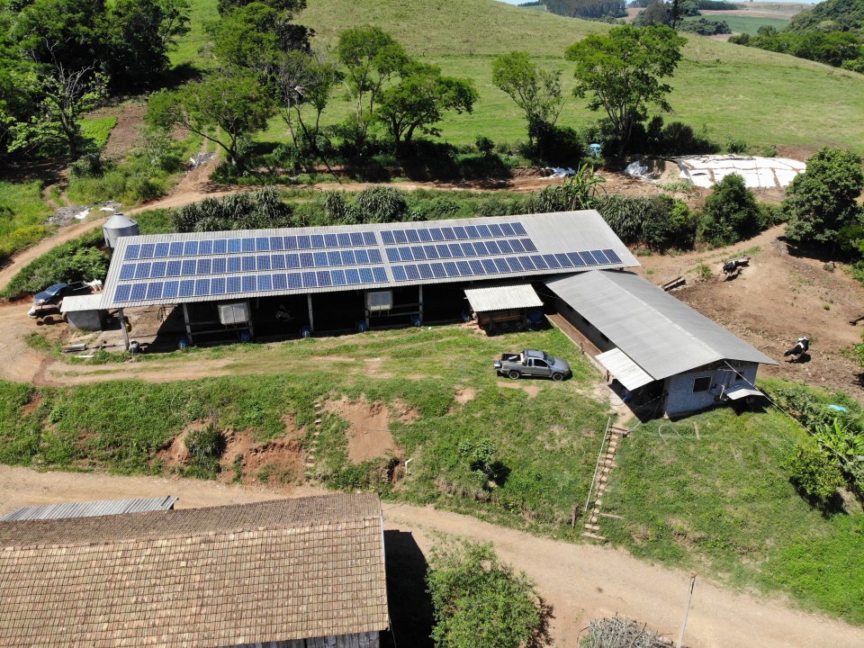 3.100 kW/mês