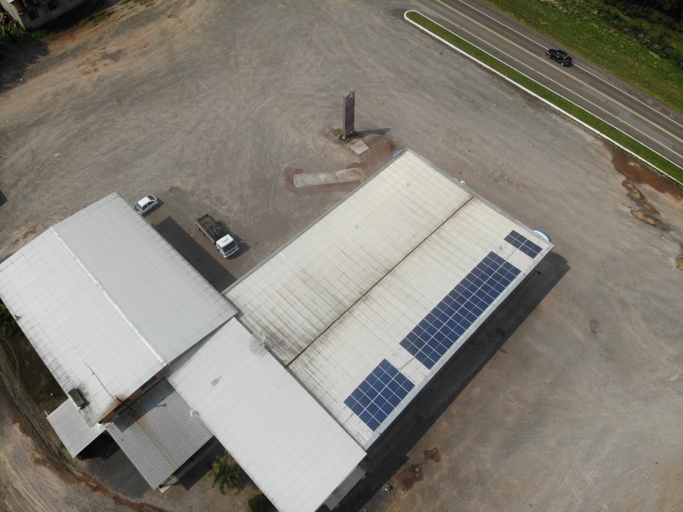 1.700 kW/mês
