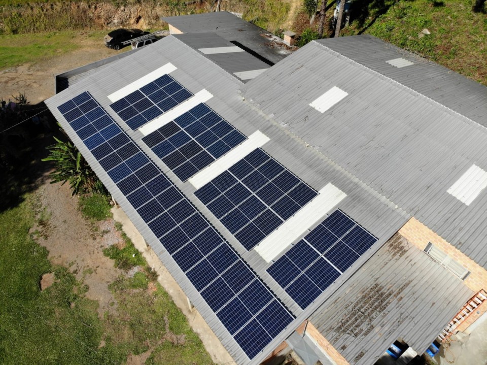 1.550 kW/mês